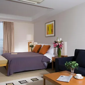4* ホテル Oakwood Aoyama